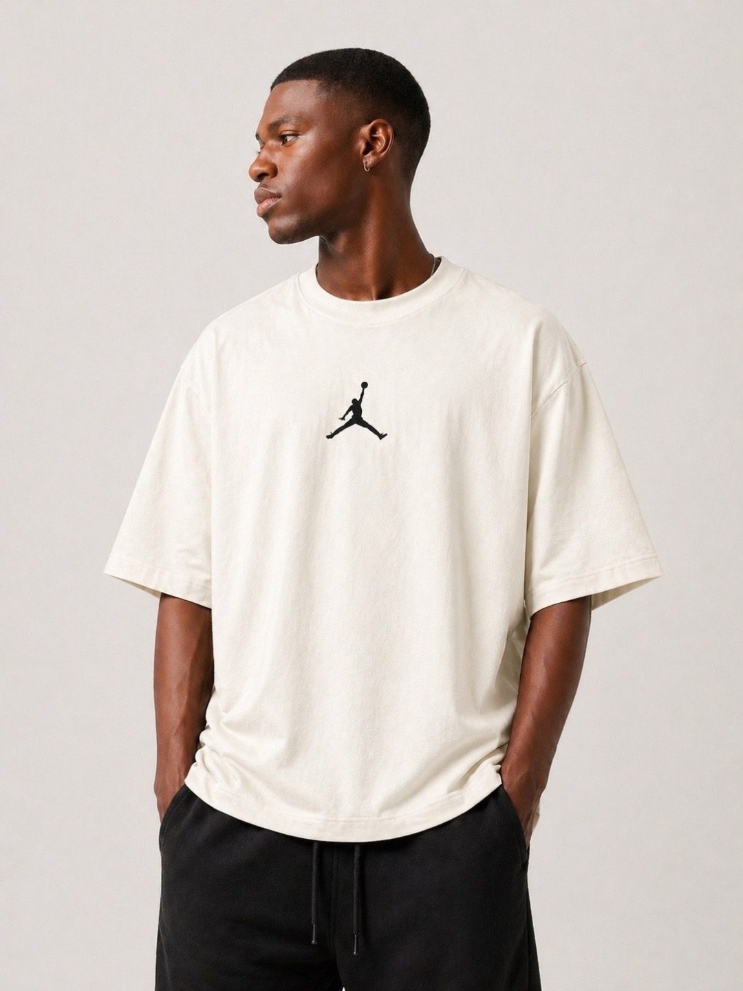 Camiseta oversized Air Jordan off white  — foto 4